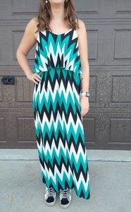 3/$20 R. Rouge zigzag dress